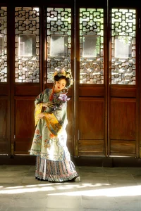 Aesthetic Mastery in YiTuYu Art Language Vol.7346 Featuring Yue Yue Er Yu Shi - image 1