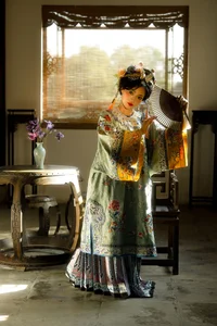 Aesthetic Mastery in YiTuYu Art Language Vol.7346 Featuring Yue Yue Er Yu Shi - image 10