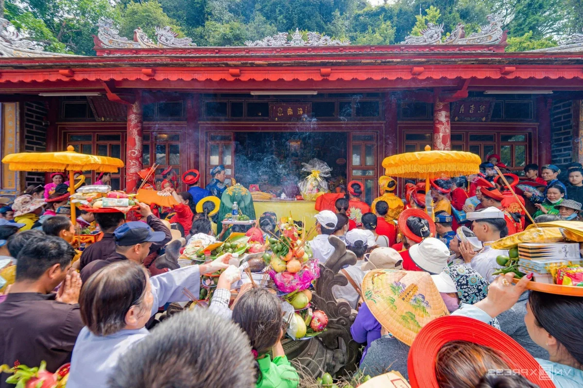 A Spiritual Journey: The Vibrant Holy Mother Festival at Hue Nam Temple