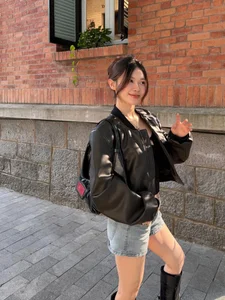 Ly Pham makes a stunning comeback with her sophisticated post-pregnancy fashion style - image 1