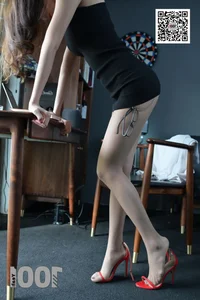 Lucy’s Lace Secretary Look: IESS One Thousand and One Nights Series Part 3 - image 3