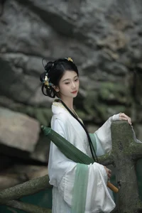 Captivating Visuals in YiTuYu Art Language Vol.6440 with Model Xi Xi - image 12