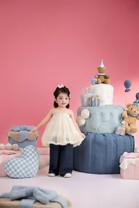 Anna and Lisa: The Adorable Doll-Like Daughters of Khanh Thi and Phan Hien - image 4