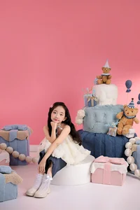 Anna and Lisa: The Adorable Doll-Like Daughters of Khanh Thi and Phan Hien - image 8