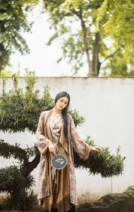 Exquisite Photography Showcase: YiTuYu Art Language Vol.6810 with Xiao Xi Ya - image 4