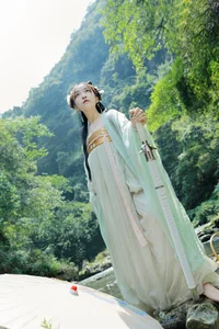 Stunning Artistic Portraits: YiTuYu Art Language Vol.5233 featuring Yu Yan - image 11