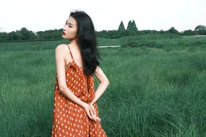 Modern Aesthetic and Style: Jia Jia Featured in YiTuYu Art Language Vol.4723 - image 4