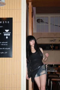 YiTuYu Art Language Vol.7803: Artistic Expressions by Kuang Kuang - image 1