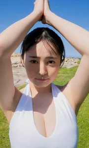 Miu Shirahama Digital Photo Book: The Promise of That Day and Adult Answers - image 1