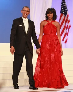 Iconic Fashion Choices of US First Ladies at Presidential Inaugurations Throughout History - image 8