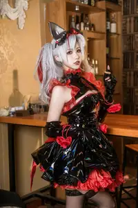 Coser Momoko embodies Azur Lane Prince Adalbert mesmerizing charm (22P) - image 0