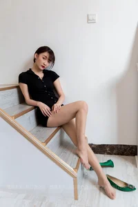 IESS Sixiangjia 783: Qiu Qiu Ultra Short Hip Skirt Series - image 32
