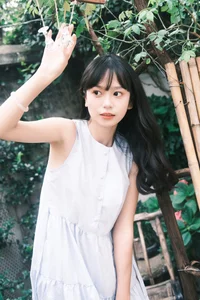 YiTuYu Art Language Vol.4714: Urban Elegance Featuring Yan Yun Lin Er - image 3
