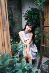 YiTuYu Art Language Vol.4714: Urban Elegance Featuring Yan Yun Lin Er - image 31