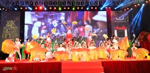 Celebrating Heroic Hanoi: An Artistic Tribute to the Capital’s Historic Legacy and Spirit - image 3
