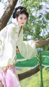Artistic Visual Exploration: YiTuYu Art Language Vol.7756 Showcase with Peng Yao A - image 8