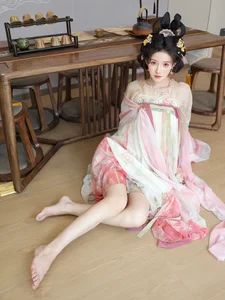 The Timeless Elegance of Li Shuang Er in Dreaming Back to Tang Part01 - image 17