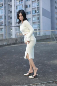 IESS Xiao Bao Snow White Sweater Cozy Winter Fashion Set - image 63