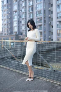 IESS Xiao Bao Snow White Sweater Cozy Winter Fashion Set - image 26
