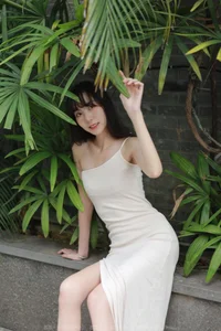 IESS Chiness Model Tuan Tuan: Elegant High Cut and Long Legs Gallery - image 33
