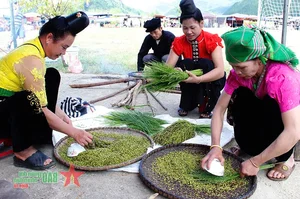 Son La New Rice Festival: A Cultural Celebration of National Day - image 1