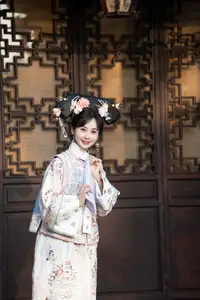 YiTuYu Vol.8552: Jiao Yi Zhi Sui Sui – Captivating Ancient Beauty & Traditional Artistry - image 27