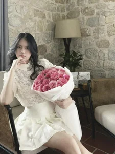 Meet the Tuyen Quang Beauty Redefining Modern Success with Elegance and Financial Independence - image 1