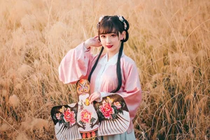 Artistic Portraiture: YiTuYu Art Language Vol.4350 Featuring Tao Mo Gong Zi X - image 1