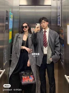 The Art of Couple Outfit Coordination: Mastering the Perfect Modern Elevator Selfie Aesthetic - image 7