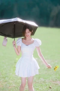 Artistic Portraits: YiTuYu Art Language Vol.5119 Featuring Pei Tong Xue - image 4