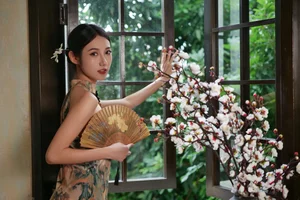 O1ne Wan in YiTuYu Art Language Vol.7245: A Stunning Digital Photography Collection of Modern Elegance - image 21