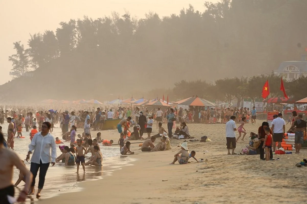 Discover Thien Cam Beach: The Pristine Coastal Gem of Ha Tinh, Vietnam