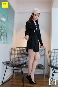 The Art of Choice: Yunzhi in the IESS Flats or High Heels Collection - image 55