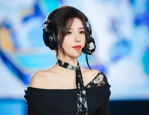 League of Legends Goddess Reveals Surprising Behind-the-Scenes Reality of Her Livestreams - image 5