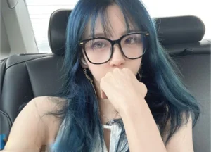 League of Legends Goddess Reveals Surprising Behind-the-Scenes Reality of Her Livestreams - image 2