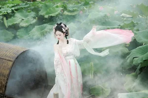The Grace of Dan Dan in YiTuYu Art Language Vol.5267 - image 4