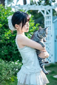 Art Language Vol.10473: A Visual Exploration of Chen Shi Er Ing's Aesthetic - image 7