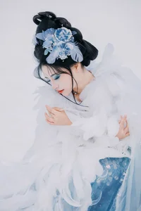 Elegant Visuals in YiTuYu Art Language Vol.7704 with Model Xian Lu - image 15