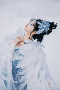 Elegant Visuals in YiTuYu Art Language Vol.7704 with Model Xian Lu - image 3