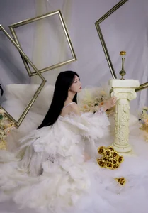 Art Language Vol.10446: Exploring the Aesthetic Elegance of Model Gai Gai - image 3
