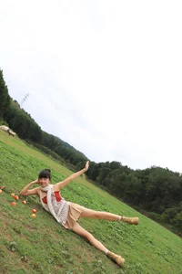 YiTuYu Art Language Vol.7868 Featuring Shi San Jin Ya: High-End Aesthetic Photography - image 12