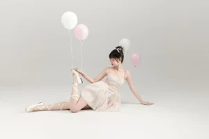 Vibrant Style in YiTuYu Art Language Vol.7965 Featuring Bo Luo Bao - image 4