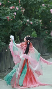 Ethereal Beauty of Qian Yue in Hanfu - YiTuYu Vol.8936 Art Language - image 5