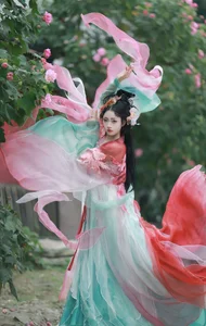 Ethereal Beauty of Qian Yue in Hanfu - YiTuYu Vol.8936 Art Language - image 11