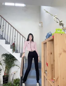 Chinese Basketball Star Zhuo Shi Goes Viral: Meet the 6’3” Athlete Captivating Fans with Her Surreal Height and Model Looks - image 2