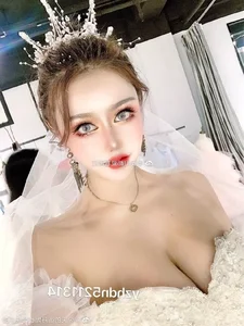 The Reality Behind the Filter: Why Social Media Beauty Standards are Shifting - image 7
