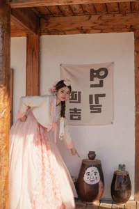 Stunning Visuals in YiTuYu艺图语 Art Language Vol.7340 Featuring Fei Tian Xiao Mo Nu - image 21