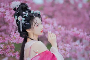 Elegant Portrait Photography: YiTuYu Art Language Vol.4190 featuring Qi Luo Sheng De Xiao Su Su - image 16