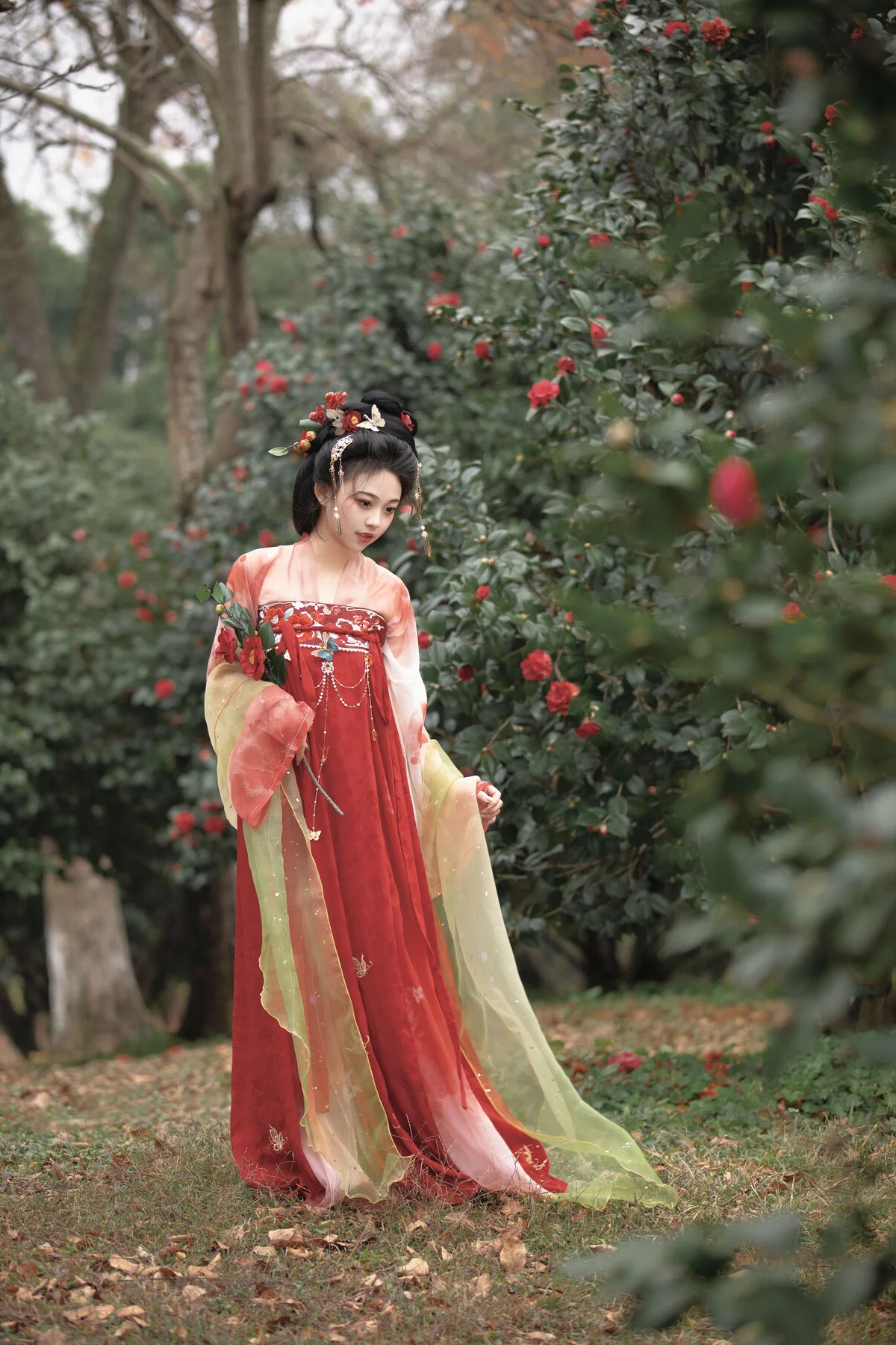 Artistic Portraiture: YiTuYu Art Language Vol.6384 Featuring Jin Zou Ba