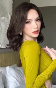 Huong Giang Shines with Sexy and Sharp Style at MGI All Stars 2026 - image 2